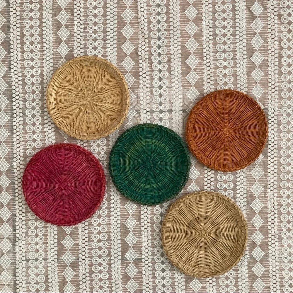 Set of 5 Multicolored Wicker Rattan Baskets